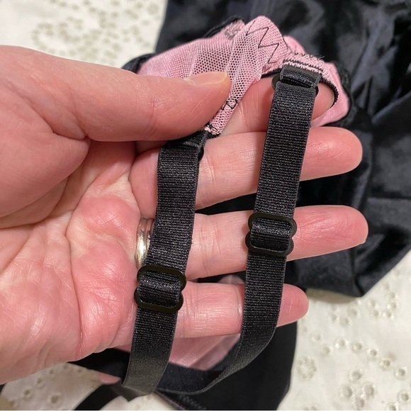 VICTORIA’S Secret mesh cutout black satin bustier size M - Picture 11 of 14
